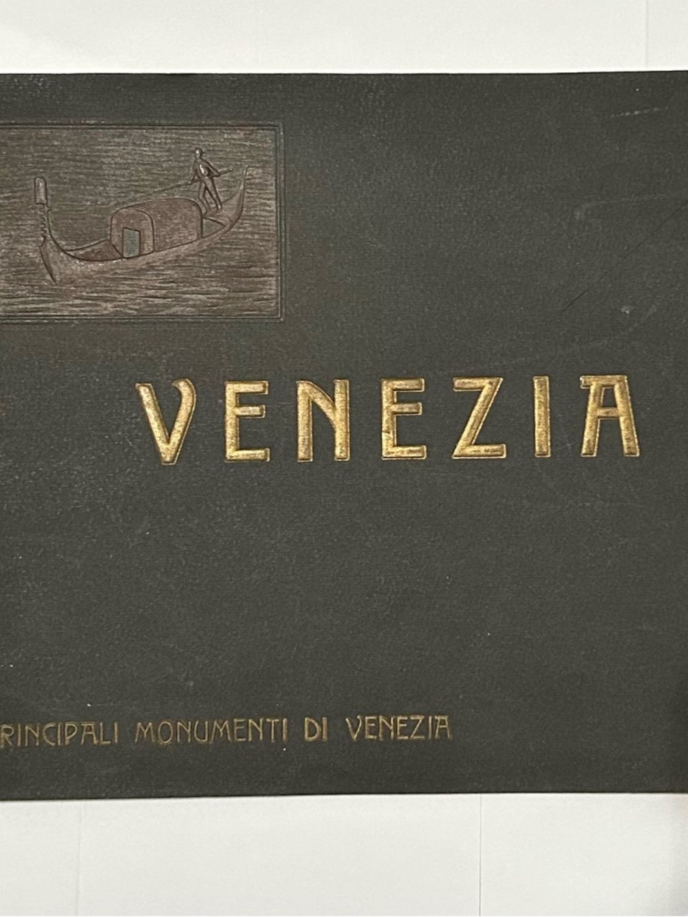 1945 Venezia Decorative Black + Gold Cover